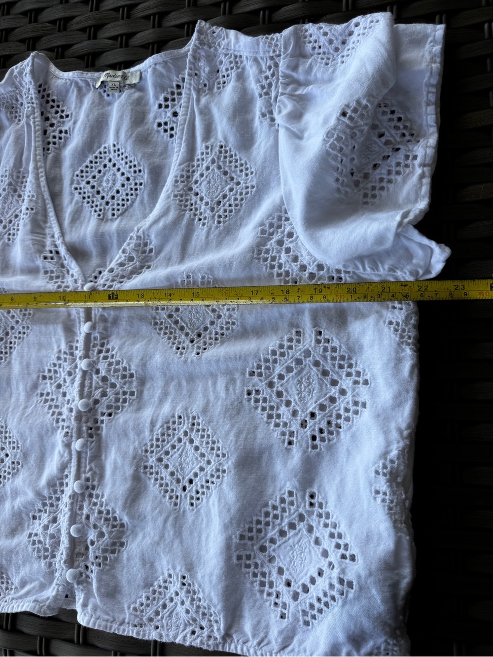 Madewell Eyelet Flutter-Sleeve Top White Linen Blend Button Front Blouse XL - Picture 12 of 15